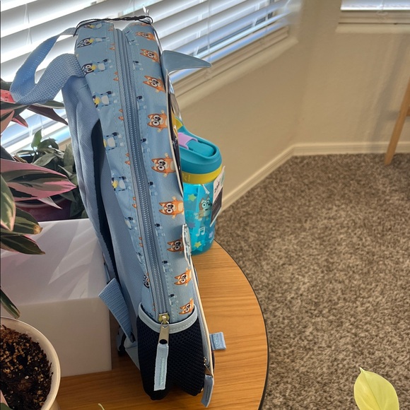 Bluey Back to School Bundle! Backpack and Water Bottle Set NWT - Picture 5 of 9